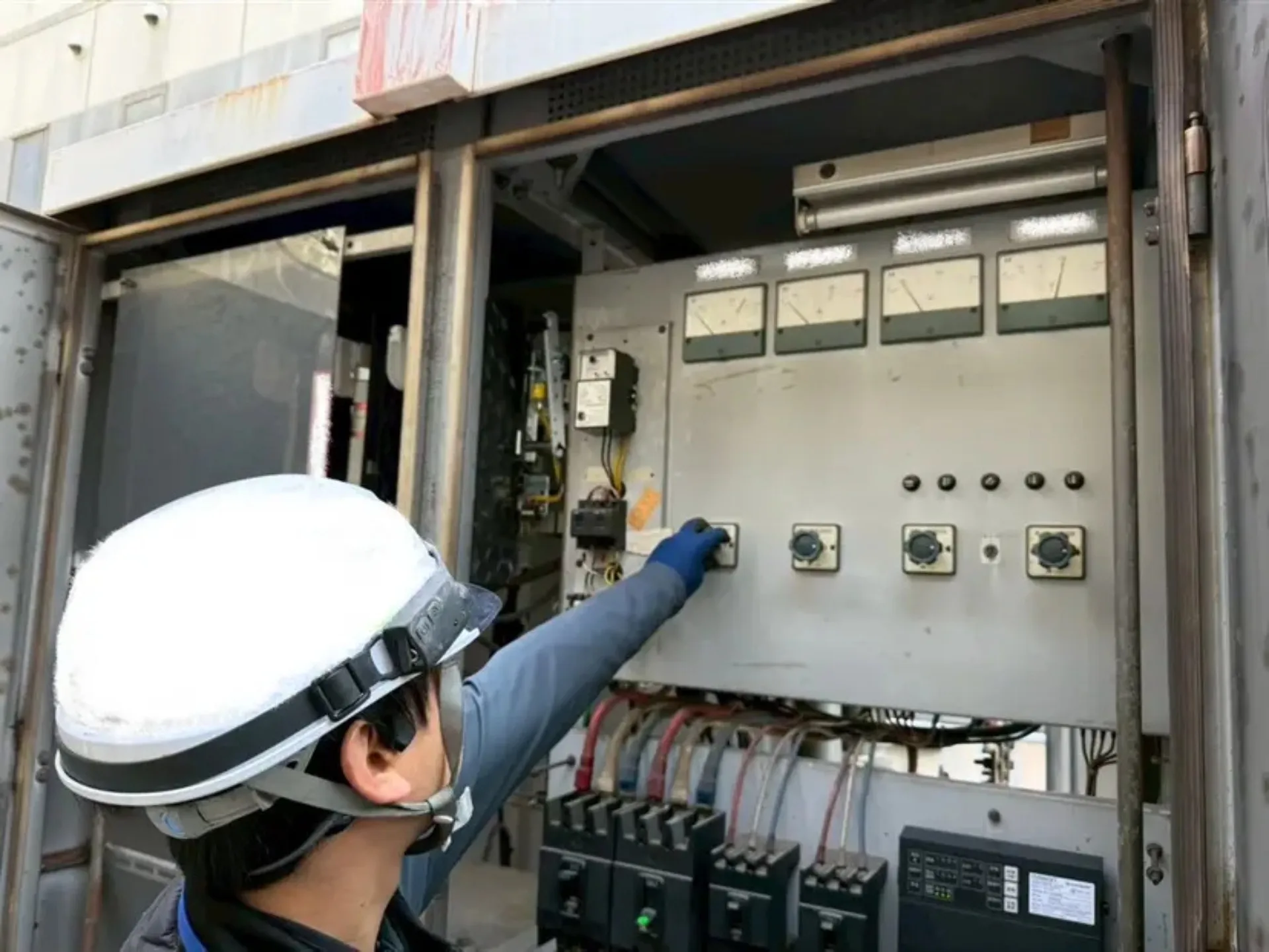 株式会社Y’ｓ