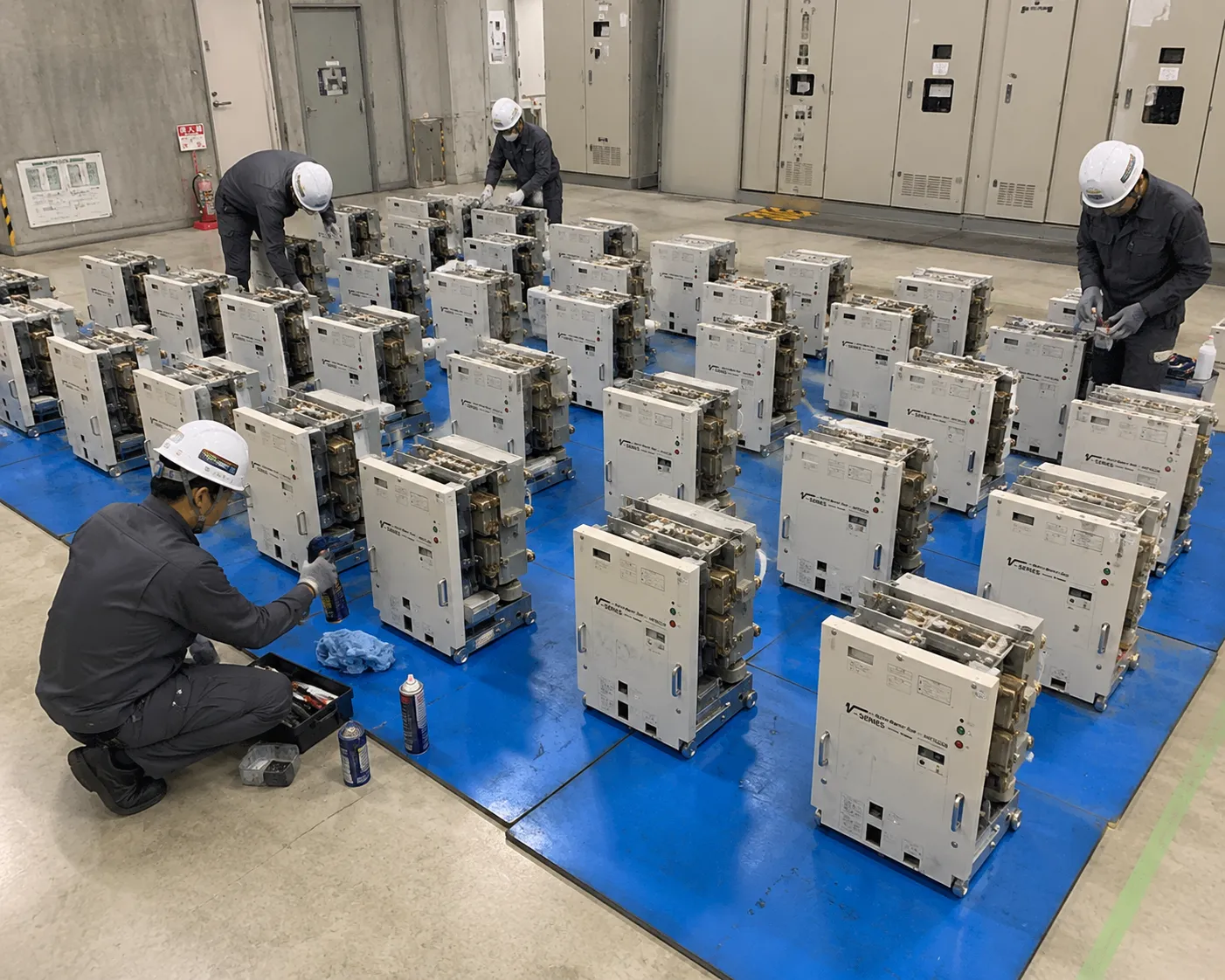 遮断器35台の点検で感じた、経験の大切さ